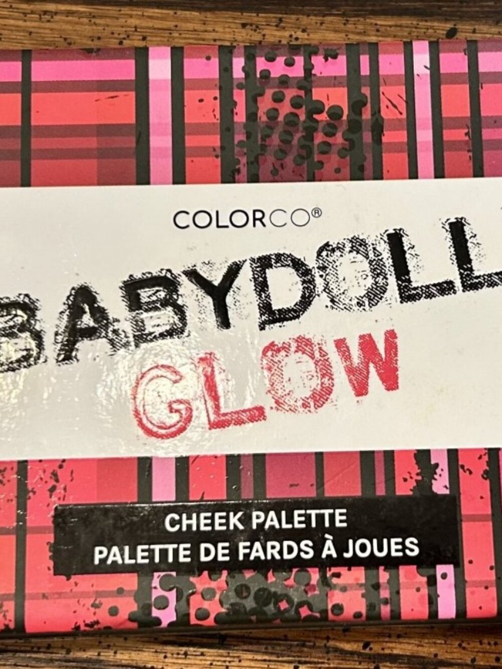 Women's Make-Up Highlighter Cheek Blush/BabyGlow/from Colorco. 3 Shades & Mirror